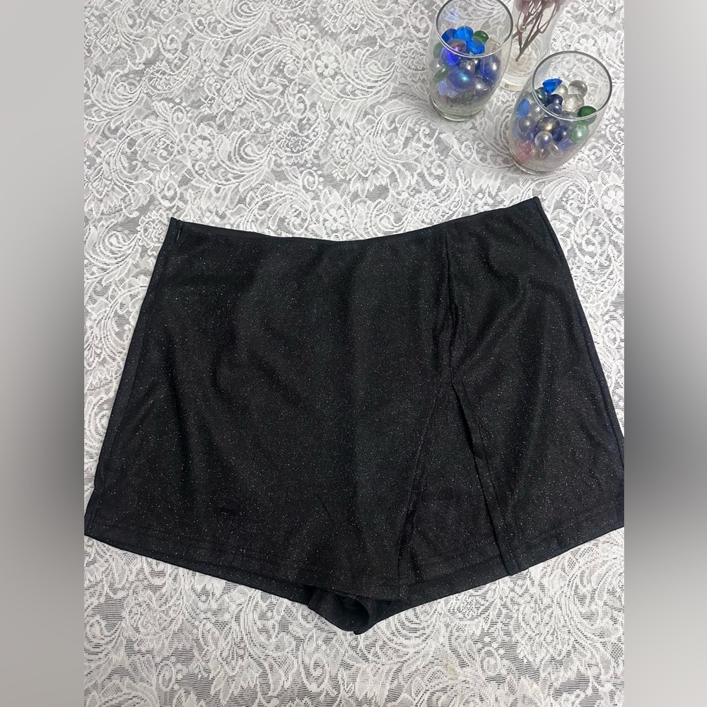 SHEIN Black Sparkly Skort 0XL Chic Glitter Mini Skirt Shorts Party
